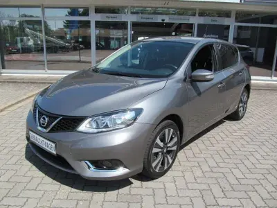 Gebraucht Nissan Pulsar N-Connecta 116 PS (85 kW) 2016 Grau Kleinwagen