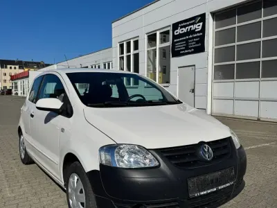Gebraucht VW Fox 75 PS (55 kW) 2008 Weiß Kleinwagen