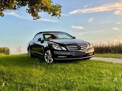 Mercedes E200