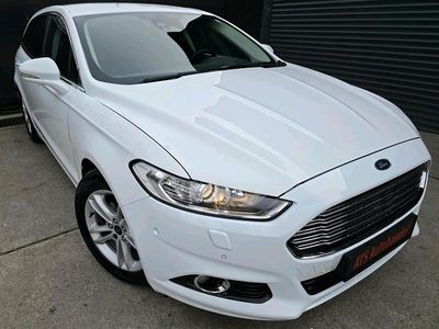 Gebraucht Ford Mondeo Titanium 160 PS (117 kW) 2015 Violet Kombi