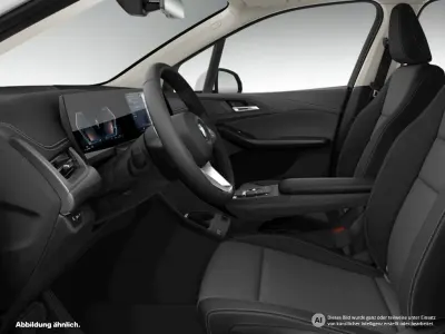 Gebraucht BMW 220 Active Tourer 156 PS (114 kW) 2025 Weiß Van / Kleinbus