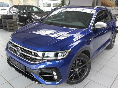 Second-hand VW T-Roc Beats 300 CP (220 kW) 2023 Albastru SUV