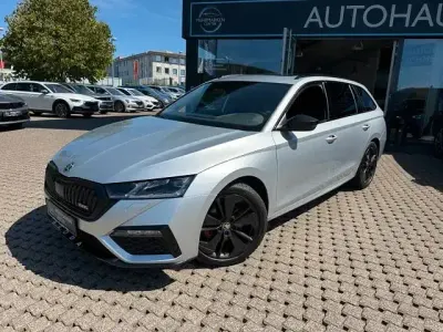 Gebraucht Skoda Octavia RS 200 PS (147 kW) 2023 Silber Kombi