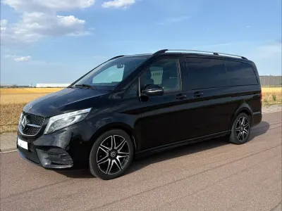 Gebraucht Mercedes V250 AMG 190 PS (139 kW) 2022 Schwarz Van / Kleinbus