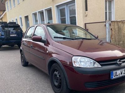 gebraucht Opel Corsa in rot