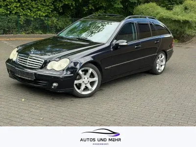 Używany Mercedes C280 Sport Edition 231 KM (169 kW) 2006 Czarny Kombi