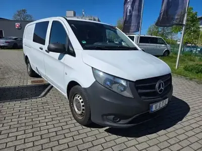 Gebraucht Mercedes Vito 163 PS (119 kW) 2015 Weiß Van