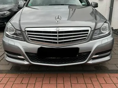 Gebraucht Mercedes C350 Elegance 306 PS (225 kW) 2013 Grau Limousine
