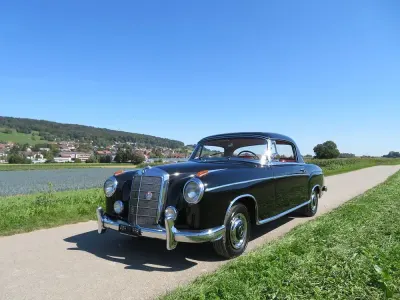 Gebraucht Mercedes 220 106 PS (77 kW) 1958 Schwarz