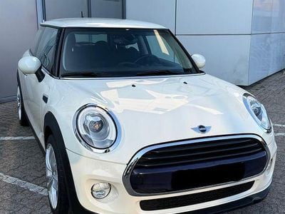 Gebraucht Mini Cooper D 116 PS (85 kW) 2015 Weiß Kleinwagen