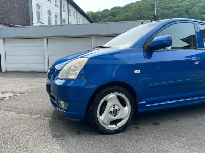 Brugt Kia Picanto 65 HK (47 kW) 2004 Blå Hatchback