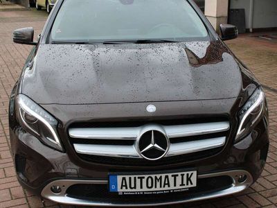 Mercedes GLA220