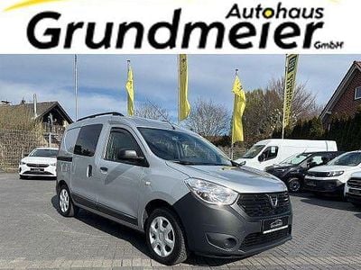Gebraucht Dacia Dokker Express Comfort 116 PS (85 kW) 2018 Silber Van
