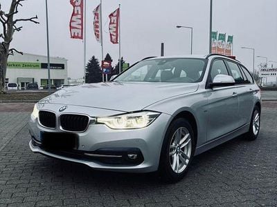 Silber Gebraucht 2017 BMW 320 Performance Limousine | 13.500 € (Guter Preis)