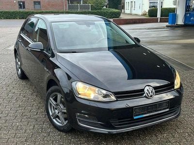 Schwarz Gebraucht 2015 VW Golf LOUNGE Limousine | 8.999 € (Guter Preis)