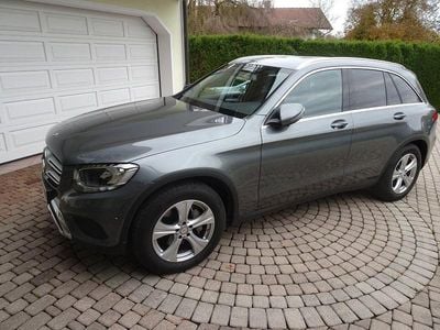 Mercedes GLC220