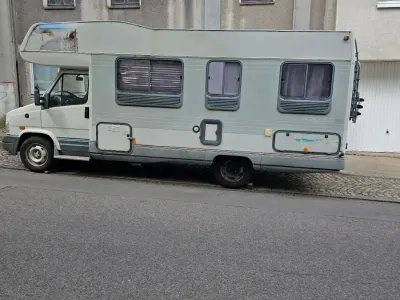 Brugt Peugeot J5 100 HK (73 kW) 1992 Sølv Sedan