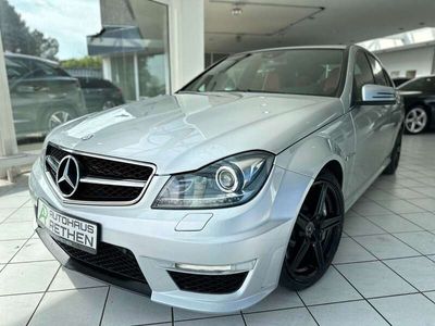 gebraucht Mercedes C63 AMG AMG *Carbon*COMAND*SHD*H&K*TOTWINKEL