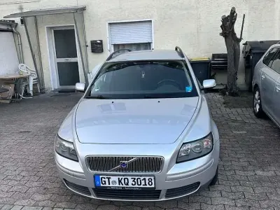 Używany Volvo V50 Momentum 109 KM (80 kW) 2005 Kombi