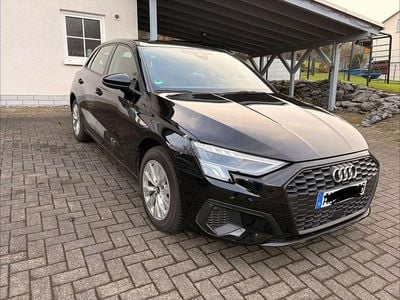Schwarz Gebraucht 2021 Audi A3 Comfort Limousine | 20.000 € (Guter Preis)