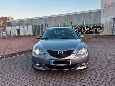 Grau Gebraucht 2006 Mazda 3 Active Limousine | 4.500 € (Etwas zu teuer)