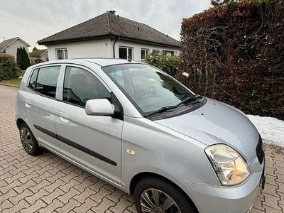 Second-hand Kia Picanto LX 65 CP (47 kW) 2005 Argintiu Hatchback