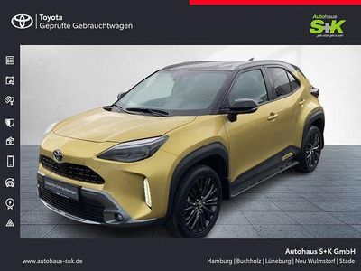 Gebraucht Toyota Yaris Hybrid Advance 116 PS (85 kW) 2021 Warm gold metallic, dach schwarz