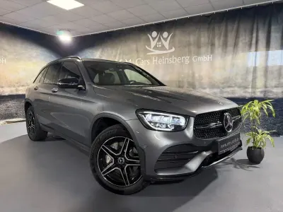 Używany Mercedes GLC300e AMG line 194 KM (142 kW) 2022 Szary SUV