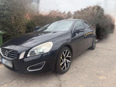 Second-hand Volvo S60 Summum 205 CP (150 kW) 2010 Negru Berlinǎ