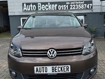 Gebraucht VW Touran Cup 105 PS (77 kW) 2014 Braun Van / Kleinbus