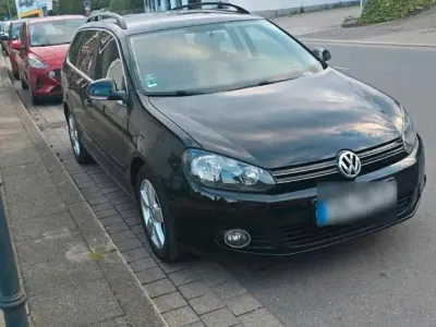 Gebraucht VW Golf VI 105 PS (77 kW) 2012 Schwarz Kombi