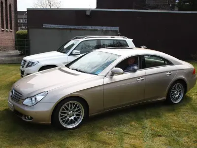 Gebraucht Mercedes CLS320 224 PS (164 kW) 2007 Beige Coupé