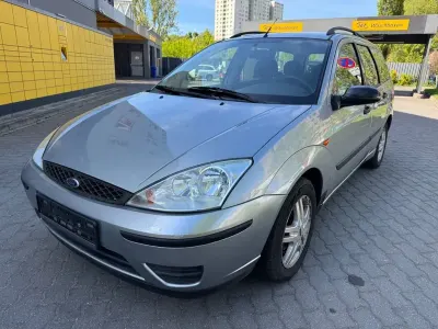 Brugt Ford Focus Futura 101 HK (74 kW) 2004 Grå Sedan