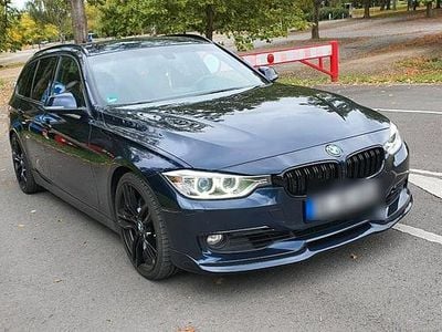 Gebraucht BMW 330 286 PS (210 kW) 2012 Blau Kombi