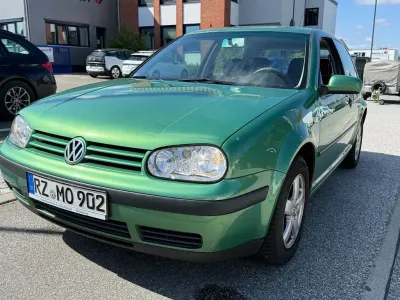 Gebraucht VW Golf IV Edition 75 PS (55 kW) 2001 Grün Limousine
