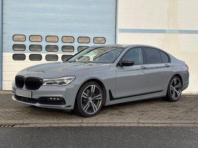 BMW 740