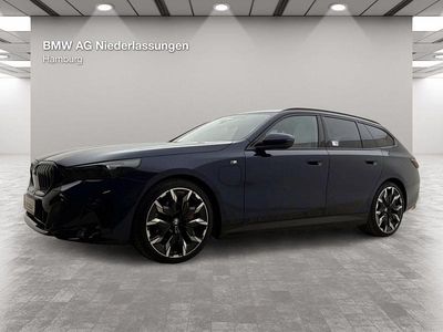 Gebraucht BMW 550e M Sport 313 PS (230 kW) 2025 Blau Kombi