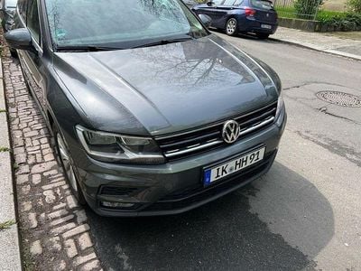 Grau Gebraucht 2018 VW Tiguan Trendline SUV | 13.999 € (Fairer Preis)