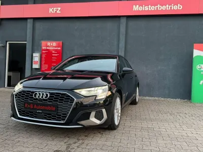 Gebraucht Audi A3 Advanced 150 PS (110 kW) 2023 Schwarz Limousine