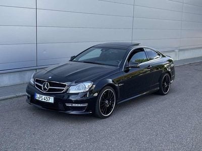 Mercedes C63 AMG