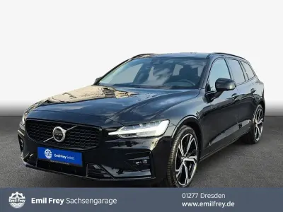 Gebraucht Volvo V60 Business Edition 197 PS (144 kW) 2025 Schwarz Kombi