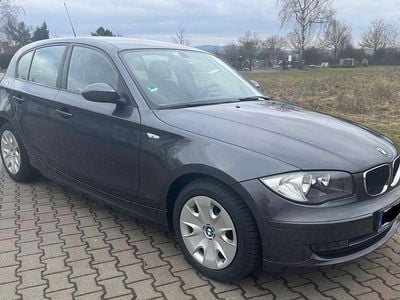 Gebraucht BMW 118 143 PS (105 kW) 2008 Grau Kleinwagen