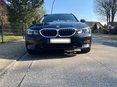 Gebraucht BMW 320 183 PS (134 kW) 2020 Schwarz Kombi