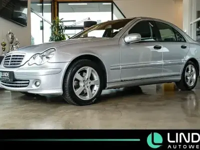Gebraucht Mercedes C180 143 PS (105 kW) 2006 Silber Limousine