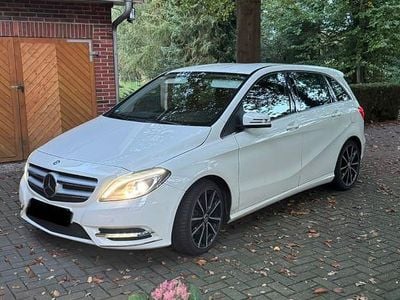 Mercedes B180