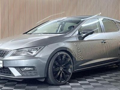 Second-hand Seat Leon XCELLENCE 150 CP (110 kW) 2017 Gri Berlinǎ