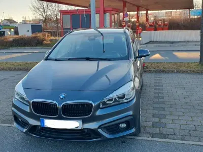 Gebraucht BMW 218 Active Tourer Advantage 150 PS (110 kW) 2017 Grau Van / Kleinbus