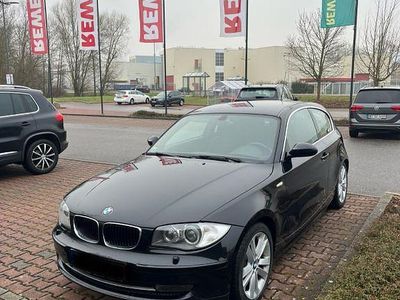 Gebraucht BMW 123 Performance 204 PS (150 kW) 2007 Schwarz Kleinwagen