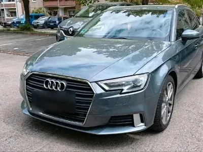 Gebraucht Audi A3 Design 150 PS (110 kW) 2017 Grau Limousine