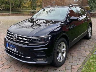 Second-hand VW Tiguan 220 CP (161 kW) 2018 Negru SUV